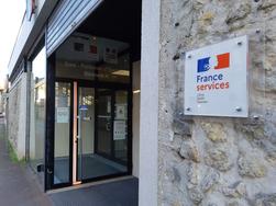 Ouverture de l’espace « France services » de la sous-préfecture d’Étampes depuis le 11 mai 2020.